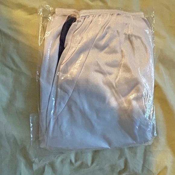 3 BRIEFS, 100% NYLON WHITE/BLACK/NUDE, SIZE 3X, SEARS, IN ORIGINAL BAG, TAGS ON, - Picture 2 of 6